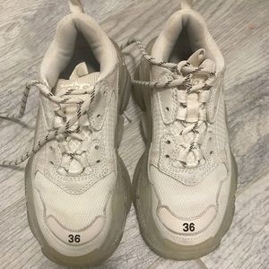 Balenciaga Triple s White 36